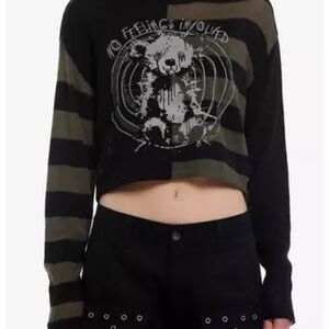 Social collision hot topic Striped Black and Green Cropped Top